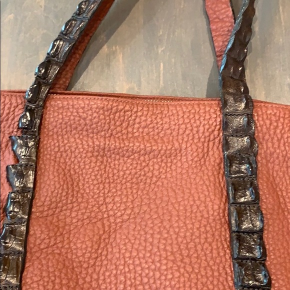 Moo Moo Designs Crocodile Shoulder Bag - Picture 3 of 10